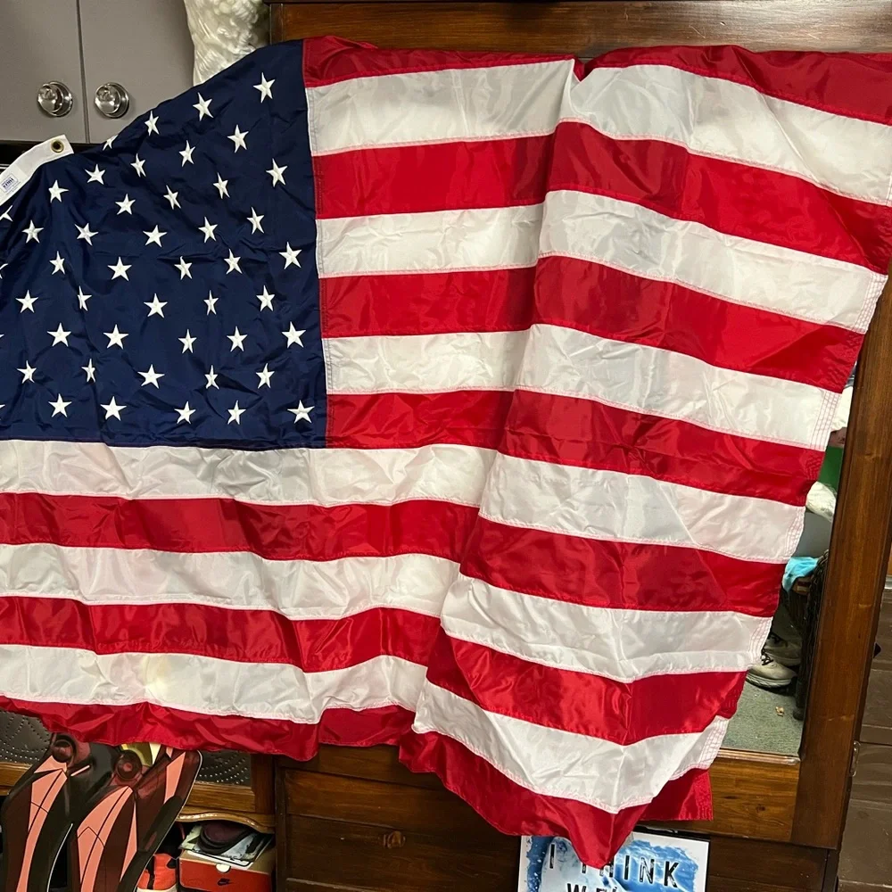 American Flag 4ft x 6ft Made in USA nylon - Picture 1 of 4